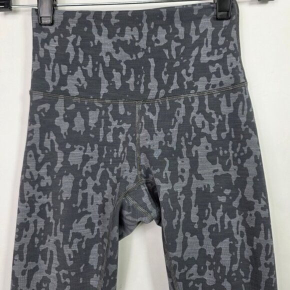 Lululemon Wunder Train High-Rise Tight 25 ;Print - Picture 3 of 3